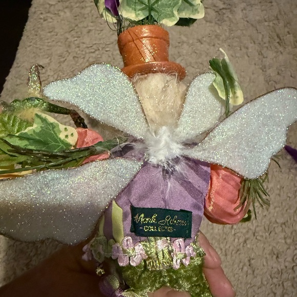 Whimsical Fairy Figurine with Flowers - Picture 7 of 7